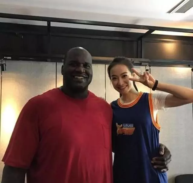 和216公分,175公斤的男人結婚是什麼感受?他前妻是這麼說的!
