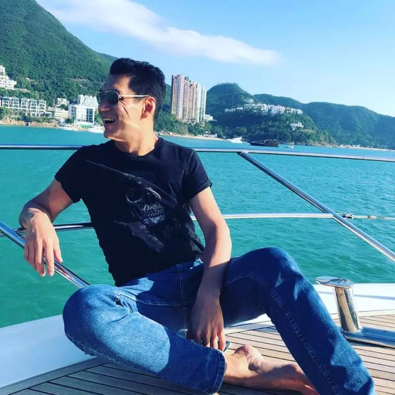 不敢過父親節!聶雲上週失去爸爸「遵循家中傳統不急救」,心疼他受苦忍痛放手「此生最難決定」~~