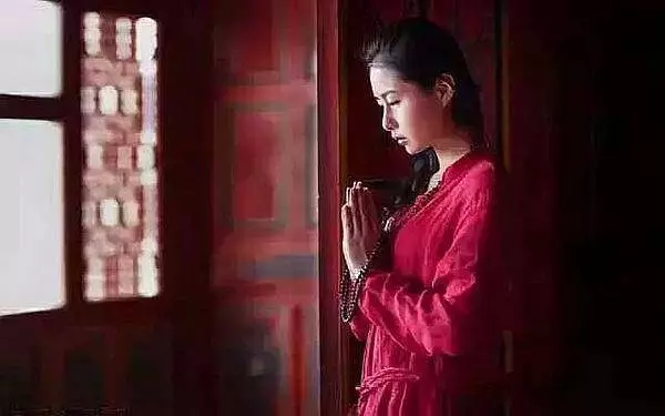 遇到小人的時候,心中默念這3句話,非常管用