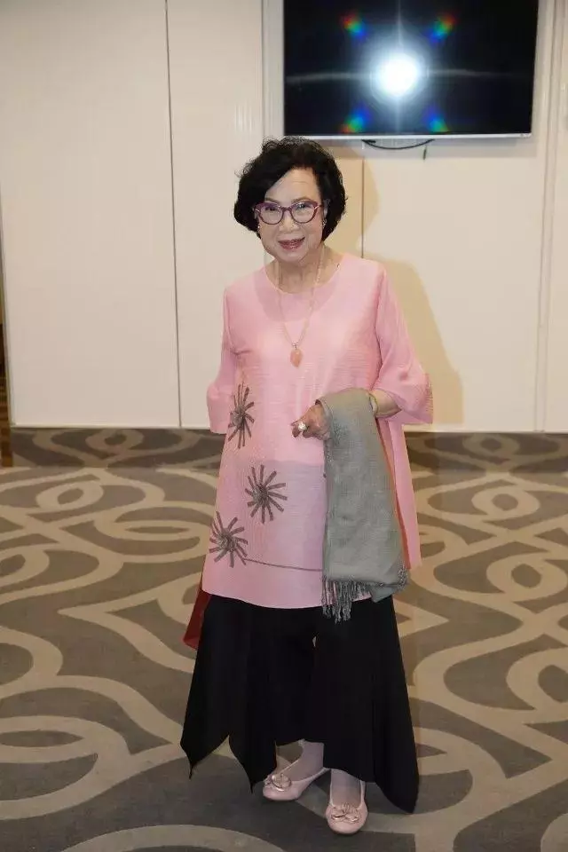 重病入院!87歲TVB資深藝人疑不幸患癌 兒子拒回應