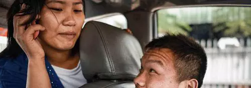 中國男人娶了越南少女,洞房之夜的舉動嚇傻他!