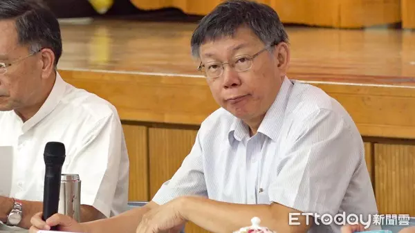 王家俊/郭台銘、柯文哲結盟「一加一不等於二」