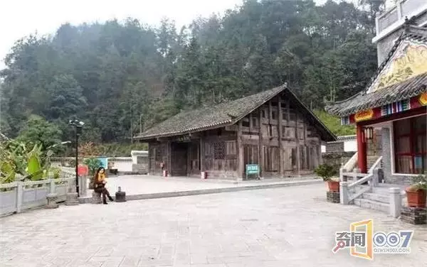 窮到娶不起媳婦,結果老屋一夜之間暴漲35.6億!發財啦!
