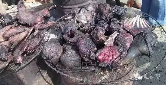 非洲黑人的日常美食,最後一樣噁心到我了!