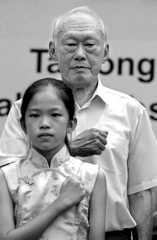 被指責為「數典忘祖」,新加坡國父李光耀這樣回應