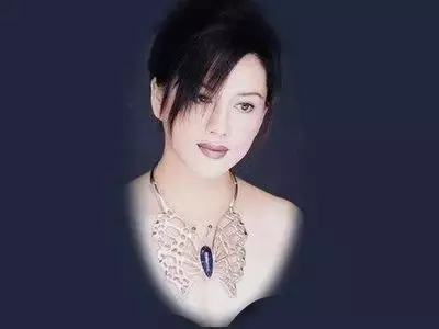 曾被譽為「中國第一美婦」,坐過牢、離過婚、拍過三級片,69歲的她仍然期待第二次婚姻!