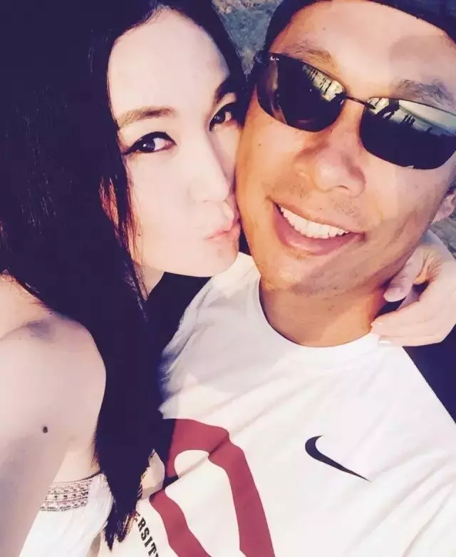 她是最美妲己,拍過三級片,結婚十年不生孩子,丈夫仍然捧在手心,50歲美如少女!