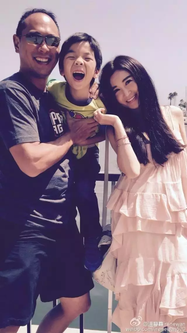 她是最美妲己,拍過三級片,結婚十年不生孩子,丈夫仍然捧在手心,50歲美如少女!