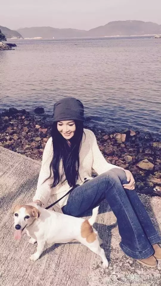 她是最美妲己,拍過三級片,結婚十年不生孩子,丈夫仍然捧在手心,50歲美如少女!