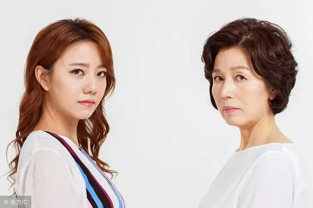小叔子借十萬五年一直未還,婆婆說一番話,我把她扔到小叔子家