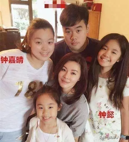 鍾鎮濤29歲長子近照曝光!定居美國網上突發厭世文 秀名牌錶嘆「沒有生存的理由」」