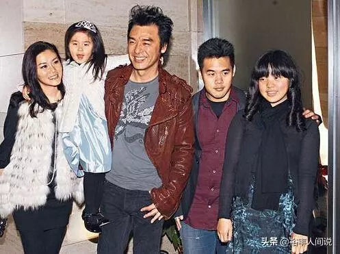 鍾鎮濤29歲長子近照曝光!定居美國網上突發厭世文 秀名牌錶嘆「沒有生存的理由」」