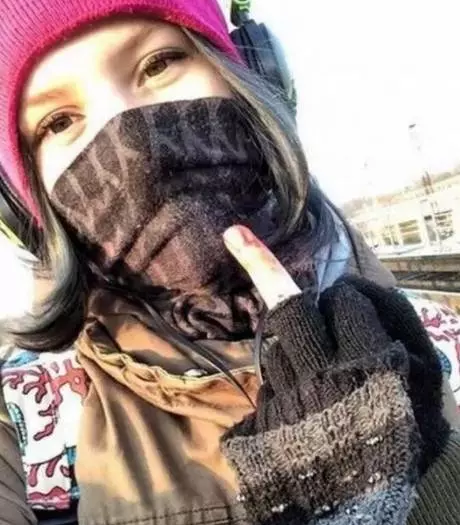 5張小編在網路收集到的照片檔案,請大家來看看,有些意外的發生根本就是可以去避免的!XD