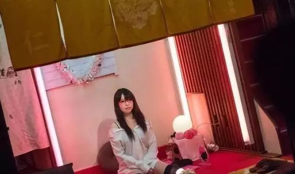 這個地方是男性的最愛,擁有世界上最大的「紅燈區」,就在日本!