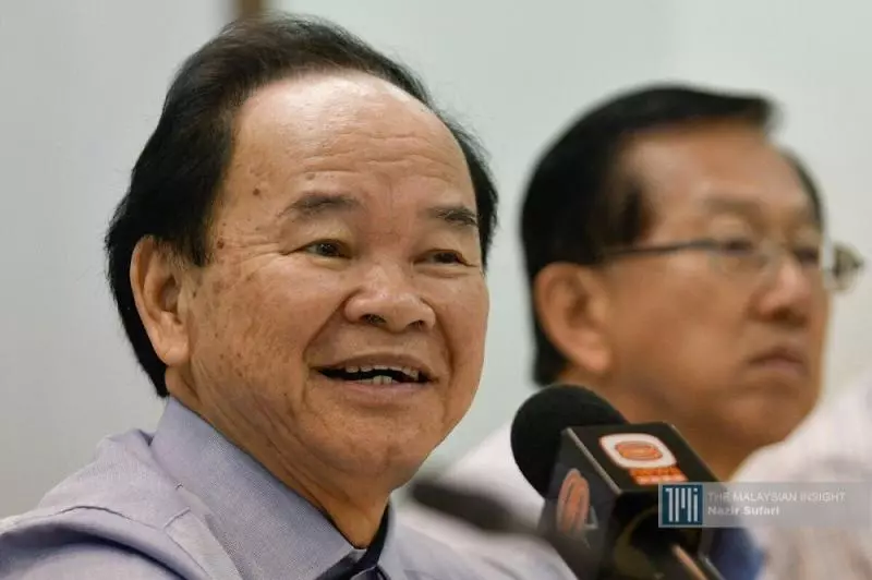【3小時瘋傳近1千次分享】巫男再拍視頻痛罵馬哈迪這番話!人民心聲,網民都拍手叫好