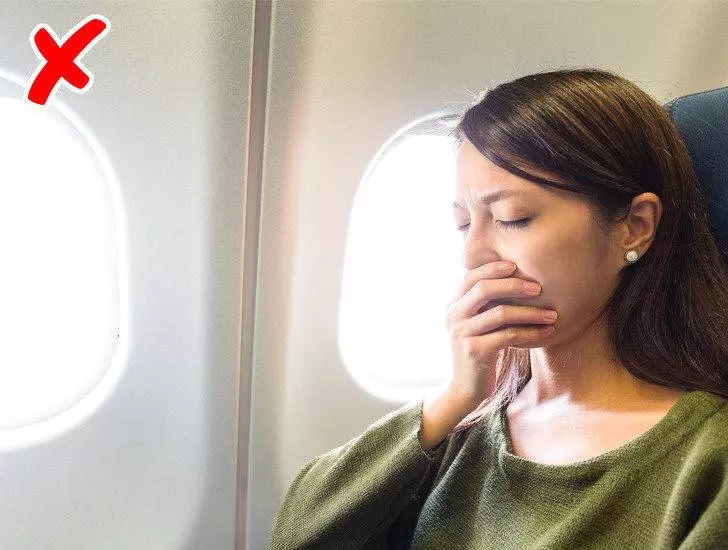 14個「後悔沒有早一點知道」的搭機小知識 如果你在「星期一早上」買機票就虧大了!