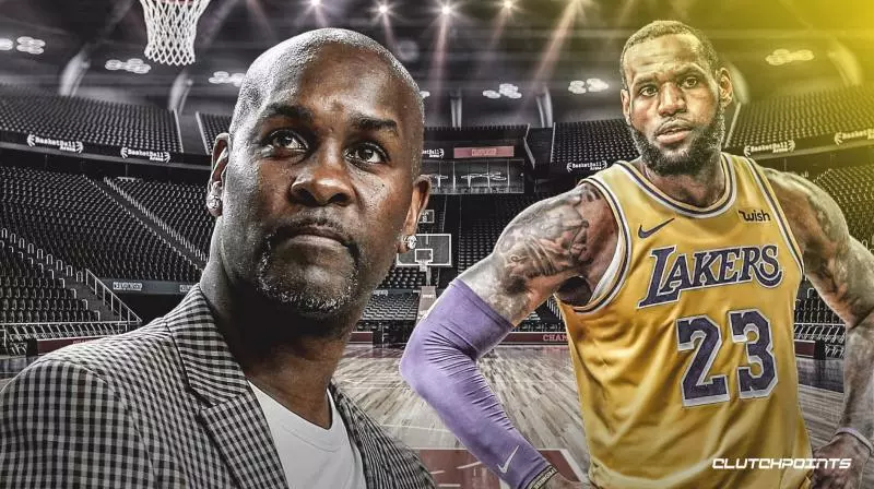 手套Payton:Curry即使再奪十個總冠軍也追不上Kobe!詹姆斯:200萬買你閉嘴!