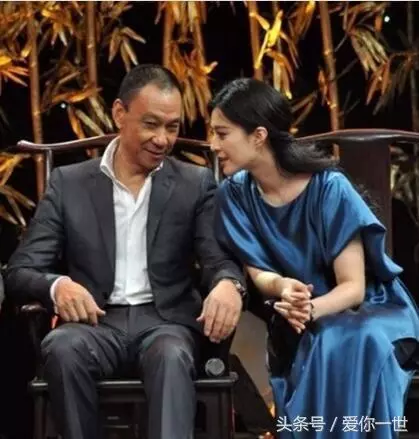 恩愛40年卻離婚了!資深影帝「50年從沒緋聞」獨寵髮妻 65歲「訴訟離婚分財產」73歲孤身一人