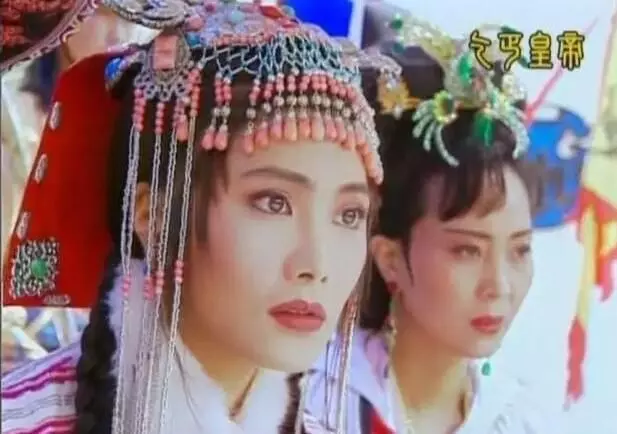拍戲被踢暈,與母親決裂,當紅時癱瘓,如今仍孤單一人!