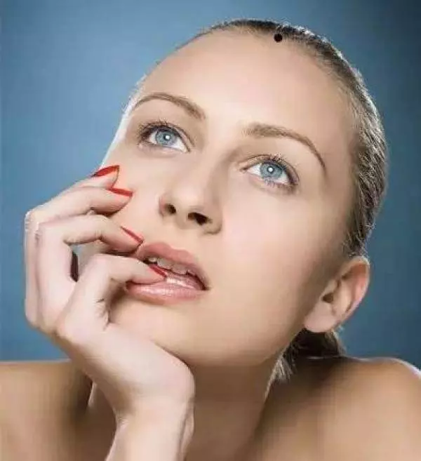 看看你身上這10處有痣嗎?只要有一個,恭喜你了,今生註定發達!
