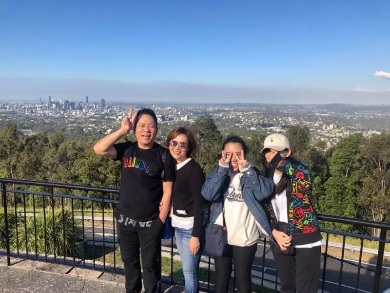 卜學亮女兒上台大當學霸!他曝「關鍵秘訣」是這點,遭酸「畢業沒頭路」霸氣護女:她不是公眾人物~~