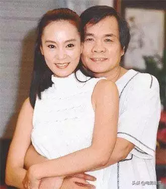 60歲的她曾遭背叛「失去孩子終身不孕」 終遇幸福丈夫卻「意外離開」如今膝下無子孤身一人!
