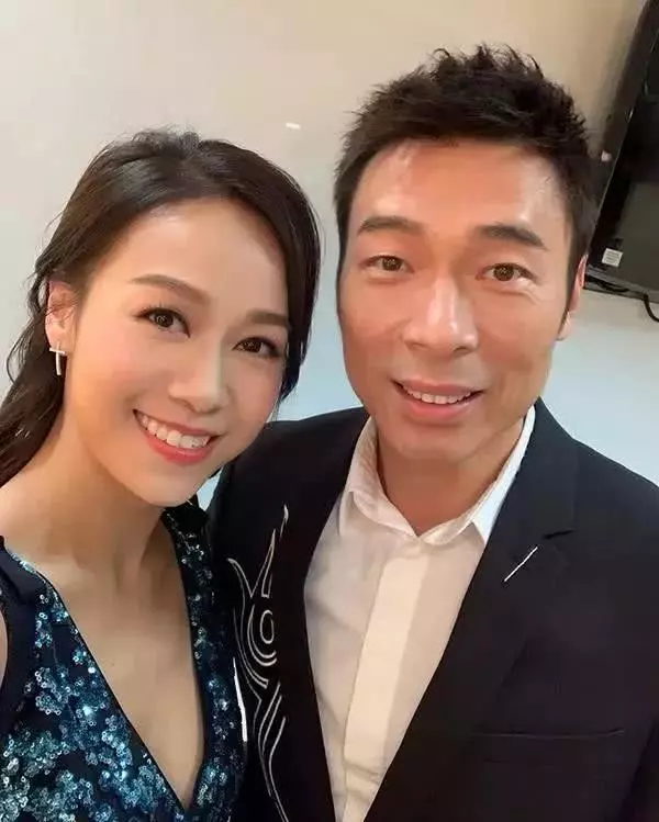 唱到崩潰!鄭秀文開演唱會「11場都落淚」 勇吐「挺過憂鬱、婚變心聲」網讚:最堅強女人!