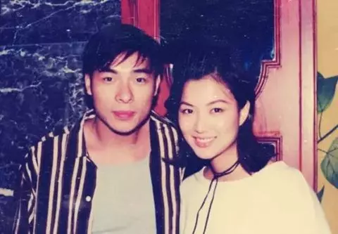 唱到崩潰!鄭秀文開演唱會「11場都落淚」 勇吐「挺過憂鬱、婚變心聲」網讚:最堅強女人!