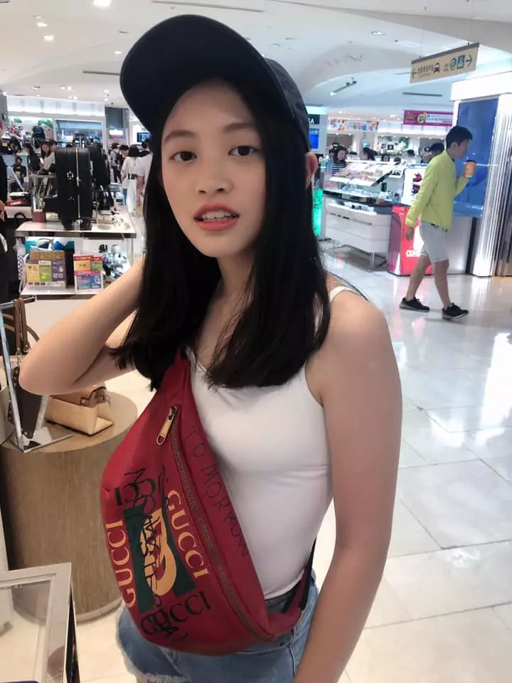 王彩樺16歲女兒曝光!超高顏值「首露臉MV」被喻最正星二代 深邃大眼盼當母接班人!