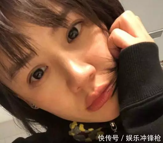 趙麗穎老了,景甜老了,劉亦菲老了,只有她30歲卻像18歲