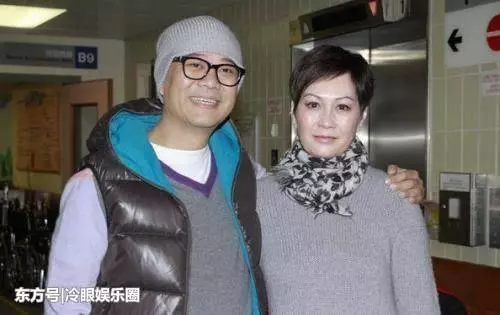 他與女友相愛21年,婚後才知老婆身價700億,入贅當上門女婿,現幸福美滿!