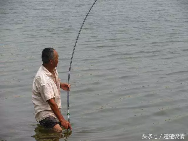 「婆婆,養兒才知報娘恩,我替老公伺候你,但不代表我就欠你!」