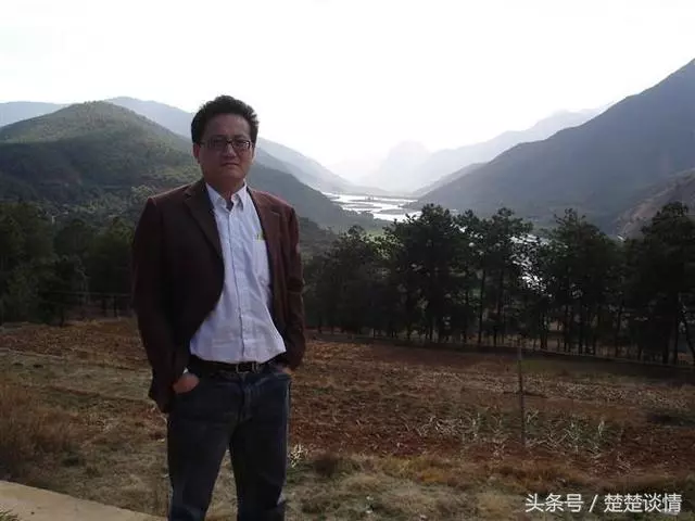 老公,你答應過給我兩年時間的,現在我回來了,可你卻要娶別人!