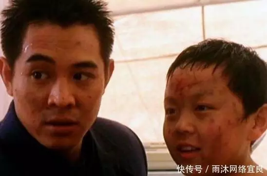 李連傑34歲「兒子」現狀,12歲就攢下百萬資產,如今卻淪為龍套...