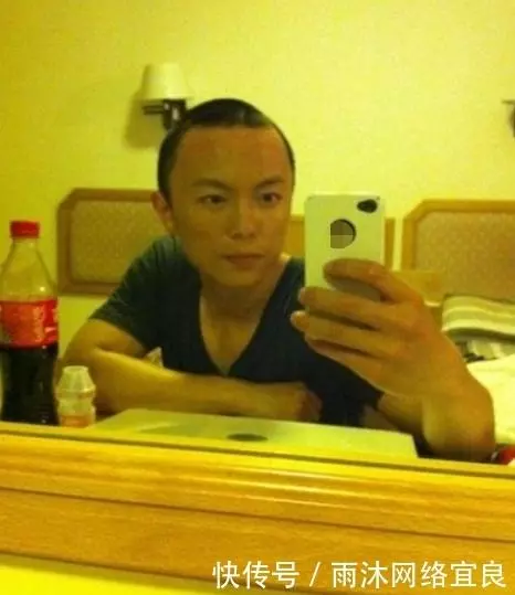 李連傑34歲「兒子」現狀,12歲就攢下百萬資產,如今卻淪為龍套...