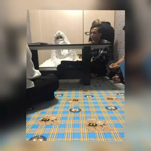 兩情相悅要結婚!他網戀2年「白皙大眼正妹」從沒見過面 來台迎娶「一見新娘本尊」超後悔:騙太大!