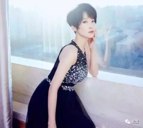她留長發比林志玲還要美,吳京見到她緊張到只能喝水!