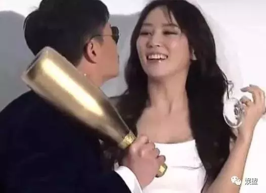 她留長發比林志玲還要美,吳京見到她緊張到只能喝水!