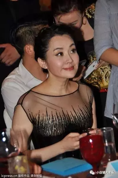 整整隱瞞25年!許晴坦言:「他願意娶我,我孩子都大學畢業了」!