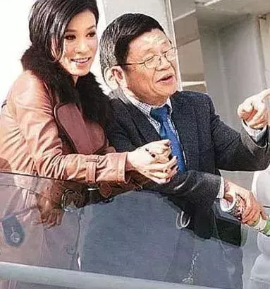 愛「賭博」的5位女星,馬伊琍章子怡齊上榜,最後一位把自己「賣」給了賭場!