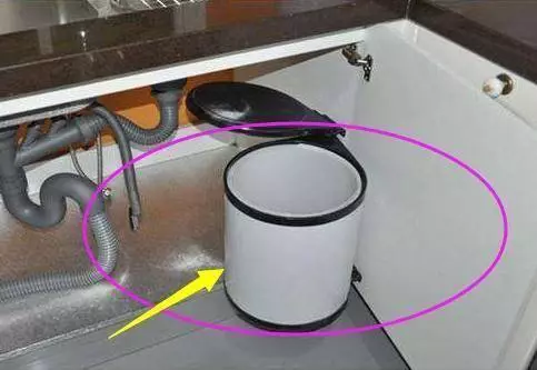 廚房萬萬別放這三樣東西,隨便中一樣,再富裕也會越住也窮 !