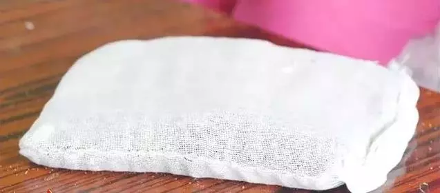 人為什麼膝蓋痛?好多人都不知道!經常練一練,膝蓋更年輕