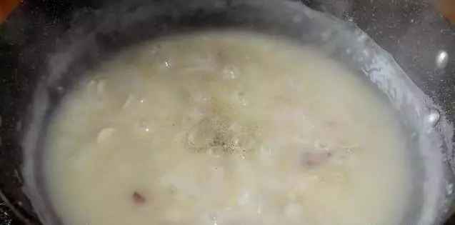 奶油蘑菇湯的正宗做法,入口柔滑,鮮香飽滿,味道不比外面賣的差