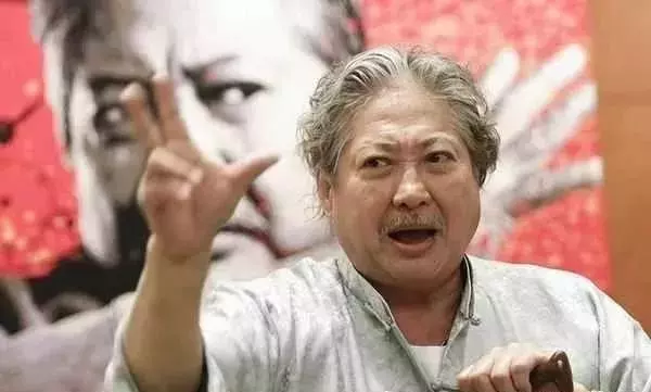 曾經的功夫女星, 貌美如花卻無人敢娶, 洪金寶承認打不過她 !