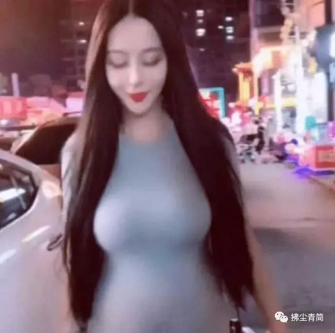 「最美孕婦」火遍全網, 腰身超吸睛 ,網友:比柳岩還難形容!