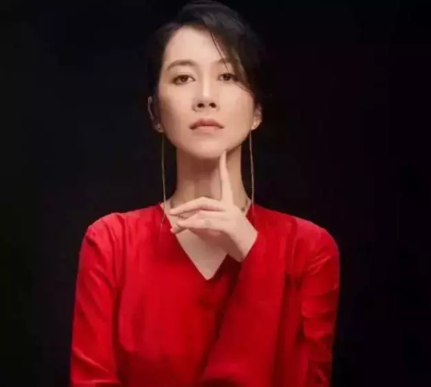 明星為了賺錢有多拼!她為入戲喝下「春」藥,今42歲無人敢娶!