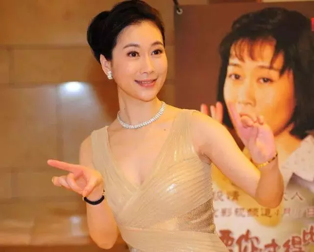 明星為了賺錢有多拼!她為入戲喝下「春」藥,今42歲無人敢娶!