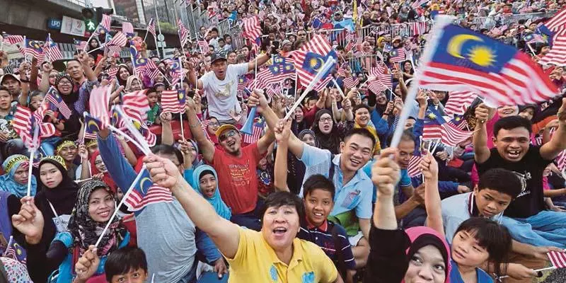 【別只關注馬來人而已】其他族群面對一樣的問題!安華這番話讓民眾大快人心!…