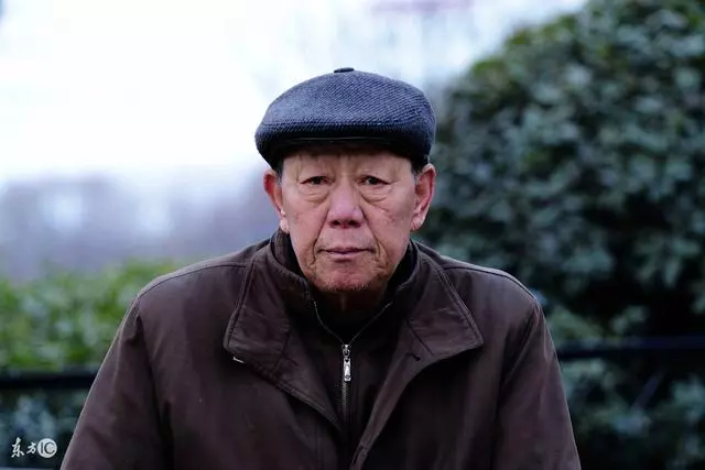 我媽被醫生打電話罵了一通,劈頭蓋臉的把我媽罵暈了
