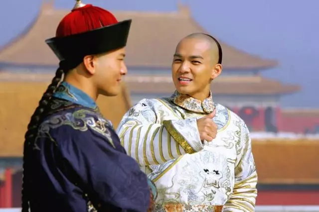 「祖孫三代」同框啦!吳奇隆腫到變形,聶遠臉小,都被鍾漢良吊打~~